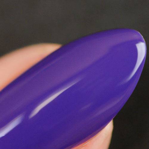 Purple Nails Stock Photos and Images - 123RF